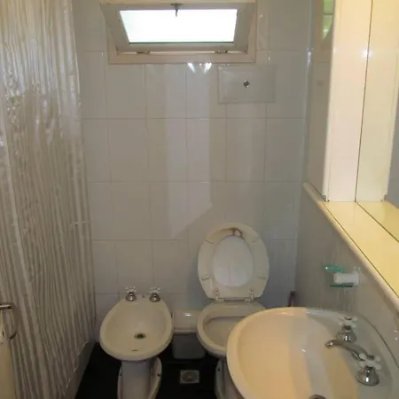 Hosteria Olimpo Villa Gesell Habitación foto